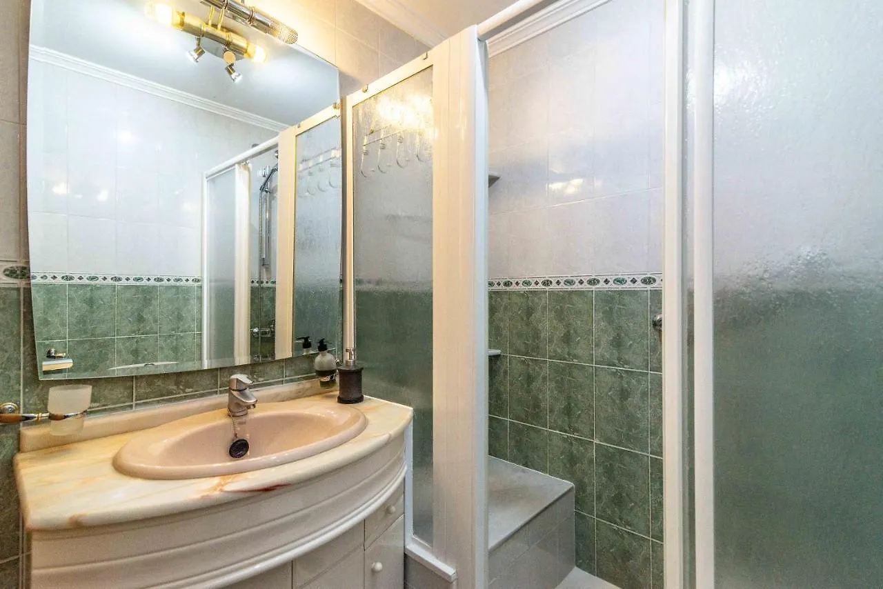 Lxr Oceanic Torremolinos 1Hab. Apartment 0*,  Spain
